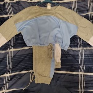Crop top with joggers set